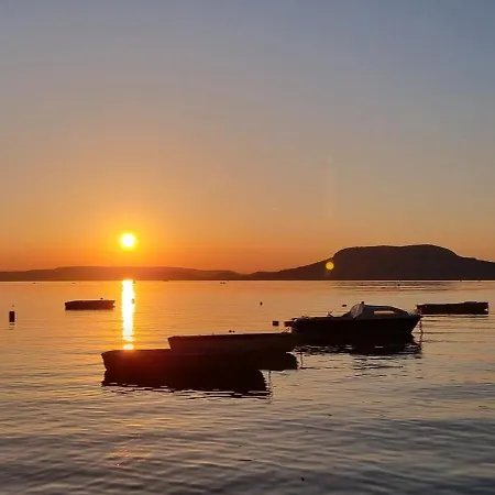 Sunset Апартаменты